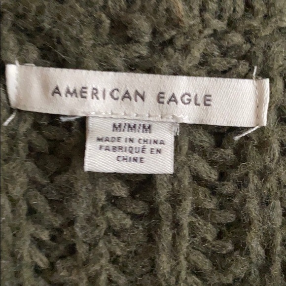 green sweater - Picture 3 of 3